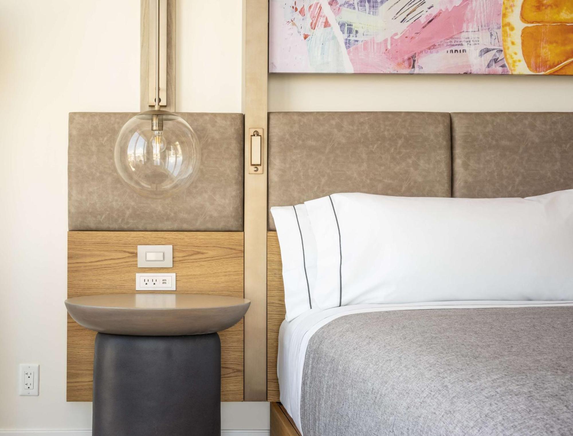 Canopy West Palm - Downtown 4*